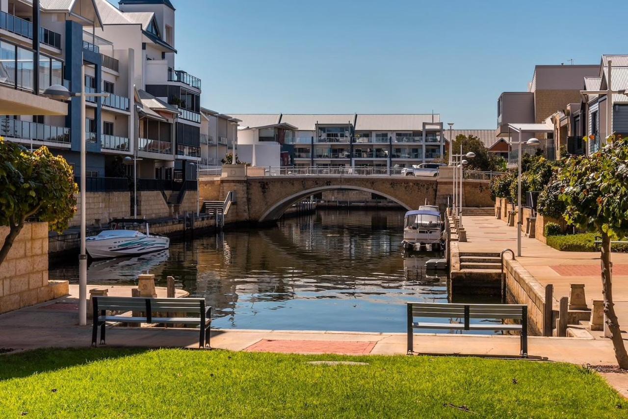 The Hutt On Mandurah Marina Apartman Kültér fotó